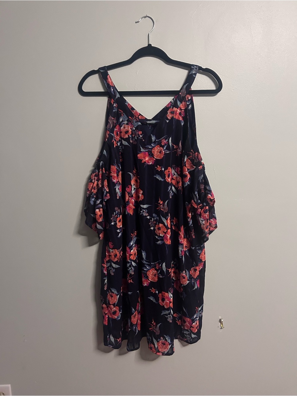 Collective Concepts Navy Floral Cold-Shoulder Midi Dress